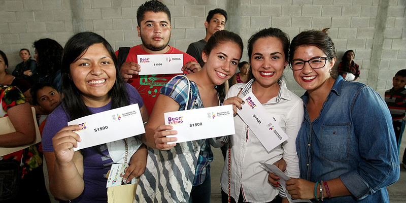 invita-gobierno-a-consultar-en-linea-resultados-de-beca-futuro