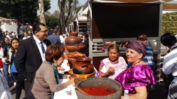 reconocimiento-en-gastronomia-a-cocineras-tradicionales