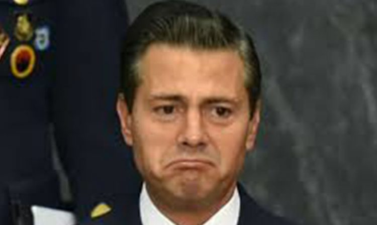 EPN trista estudiantes cine