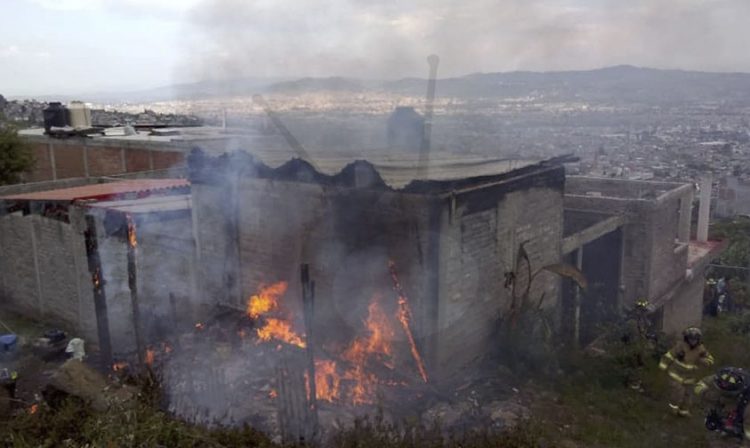 Incendio casas Ciudad Jardín