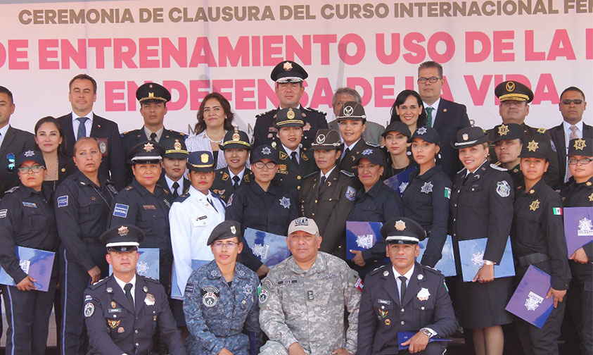 policías mujeres graduación Michoacán