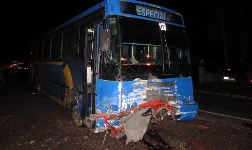 Cristóbal accidente Zamora Pointer Rojo