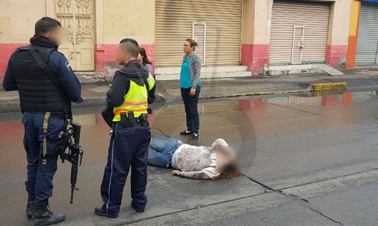 mujer motocicleta Zamora