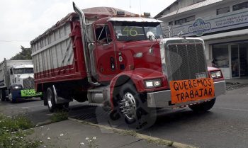 aguacateros transportistas crisis Uruapan a