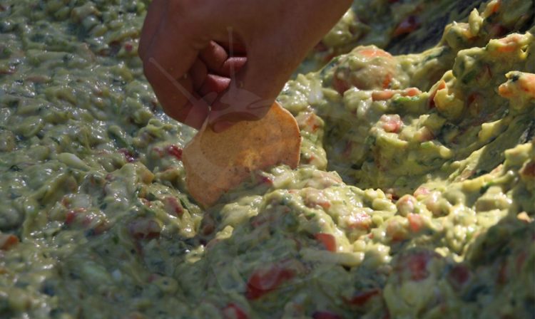 http://www.changoonga.com/wp-content/uploads/2018/12/Guacamole9-750x448.jpg