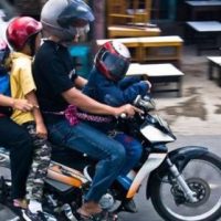 Jalisco 2 Mil Pesos De Multa A Quien Viaje En Moto Con Toda La Familia