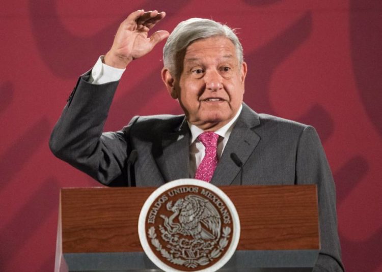 AMLO Criticó A Los Partidos De Que se Vayan Contra Morena 