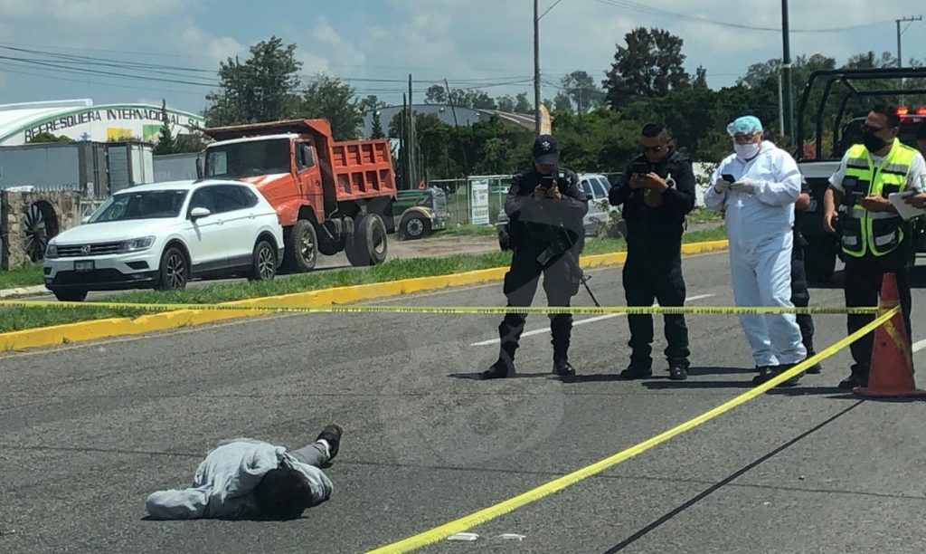 Morelia Muere Atropellado A Metros De Puente Peatonal En Salida A