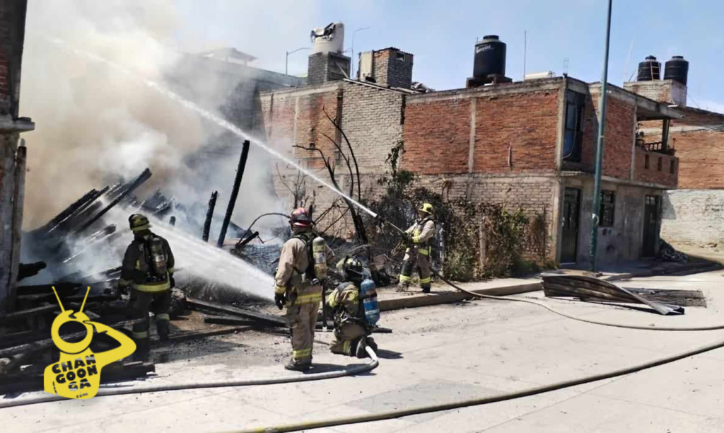 Morelia Bodega Con Madera Se Incendia En La Gertrudis S Nchez