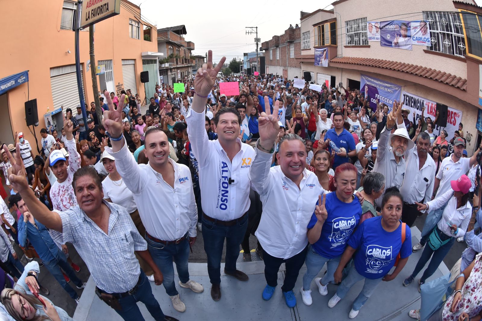 Más Obra Pública Para Morelia Haciendo Trabajo En Equipo Carlos Quintana Diputado Changoonga