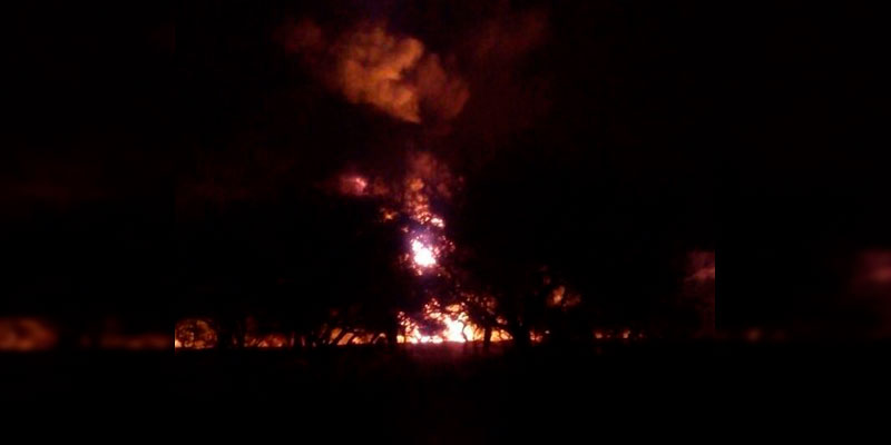 incendio-toma-clandestina-Pemex