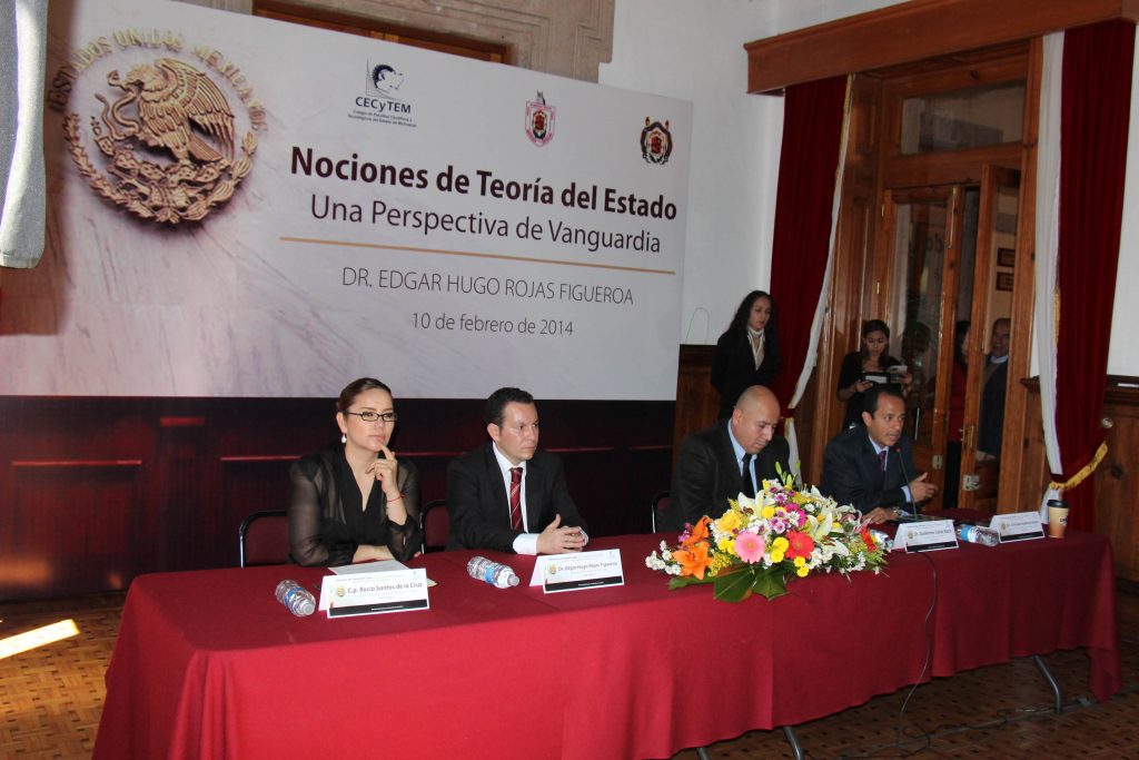 Presentan libro dedicado a estudiantes universitarios del campo de Derecho