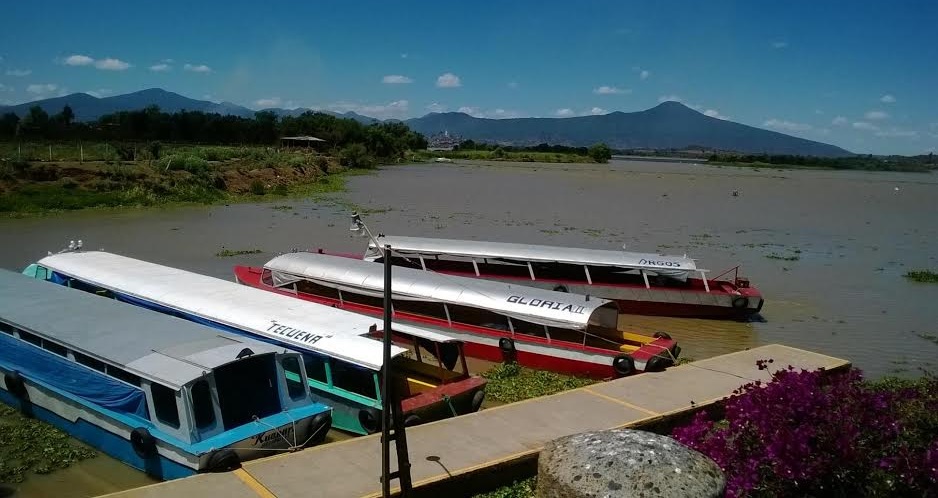 Lago de Pátzcuaro embarcación isla de Janitzio