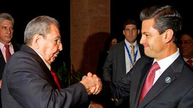 Raul-Castro-y-Peña-Nieto