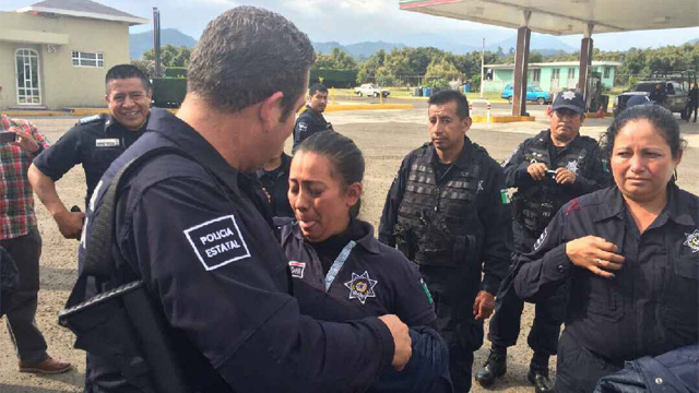 policias-retenidas-en-Nahuatzen-liberadas