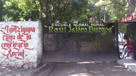 normal de ayotzinapa