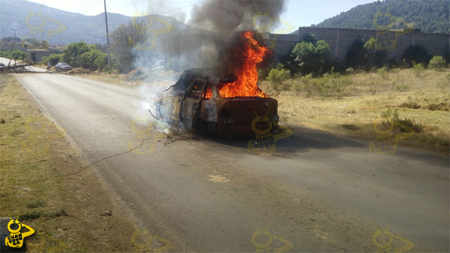 vehiculo-incendiado-Nahuatzen-Michoacan