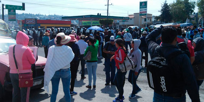 marcha-CNTE-Casa-de-Gobierno