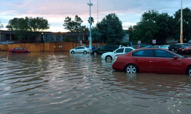 estacionamiento-PGJ-Morelia-inundado