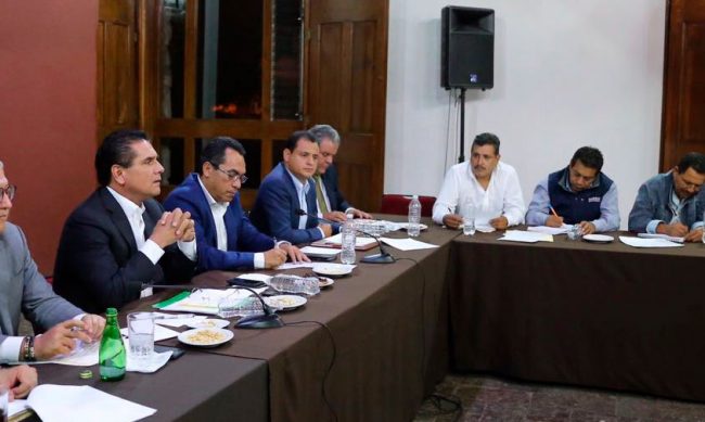 Silvano-Aureoles-y-Victor-Zavala-CNTE