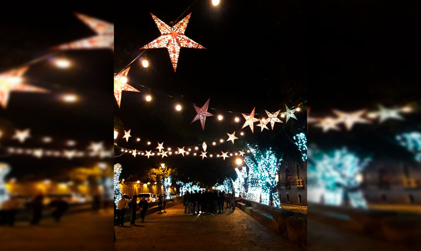cerrada-navidad-luces