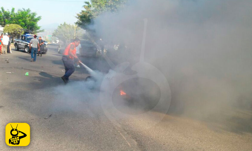 moto-incendiada-3