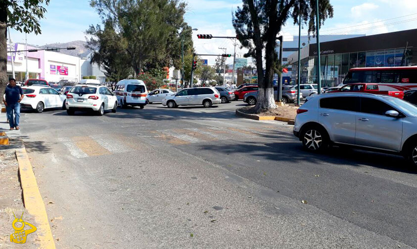 bloqueo-CNTE-PJF-trafico-1