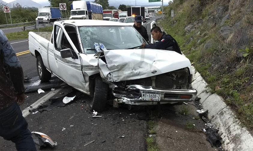 accidente Uruapan auto