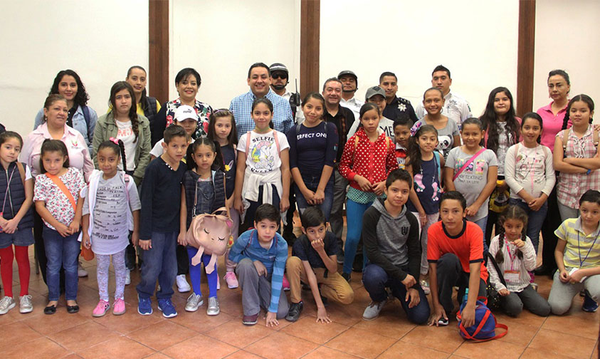 Taller Verano Uruapan Víctor Manríquez