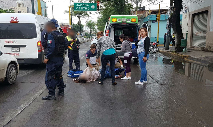 mujer motocicleta Zamora