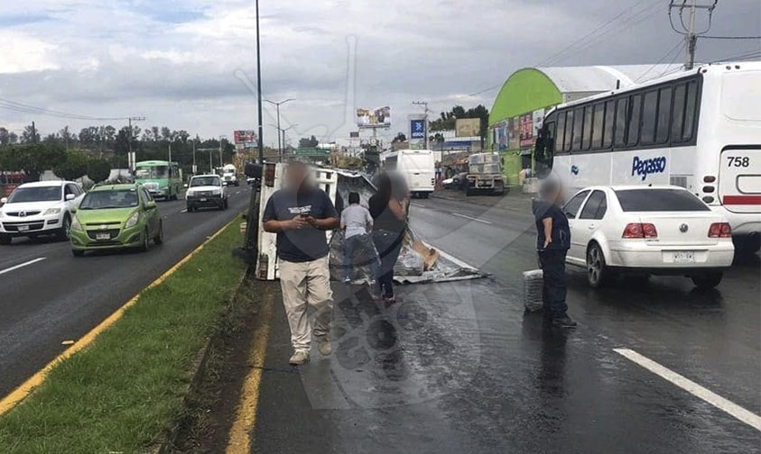 camioneta vuelca salida Salamanca