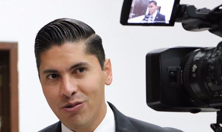 Javier Paredes ZEE Michoacán
