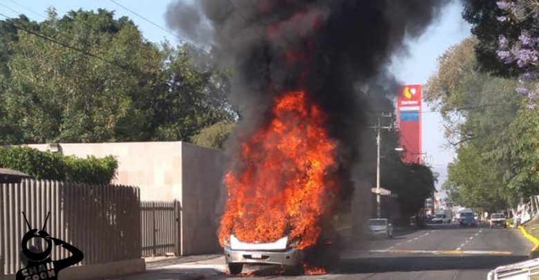 camión-pasajeros-incendio-Zamora-Michoacán