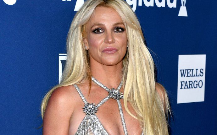 Omg Tú No Parfavar Britney Spears Ingresa A Hospital Psiquiátrico