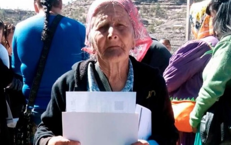 ¡Aplausos! Indígena Tarahumara De 81 Años Concluyó Su Primaria