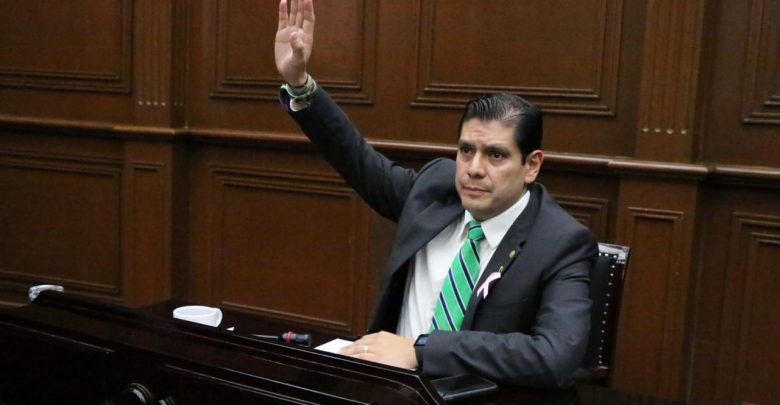 Ernesto Núñez Aguilar, diputado del PVEM