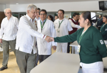 Trabajadores De Salud Tendrán Seguro Médico Gratis, Promete Gobierno