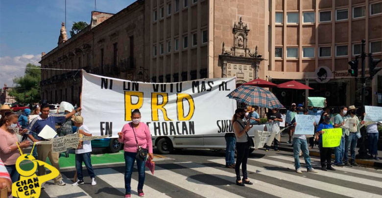 #Morelia SUEUM Cierra Avenida Madero Frente A Colegio De San Nicolás