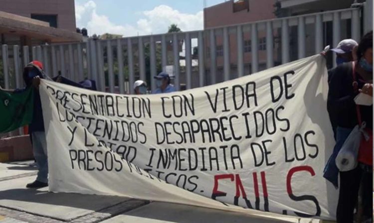 FNLS Se Manifiesta En El Poder Judicial; Exigen Liberación De Compañero Detenido