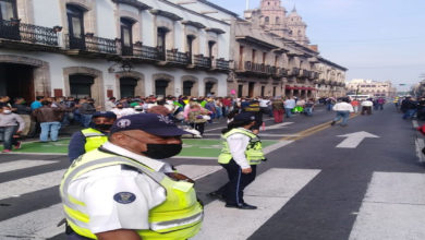 #Morelia Pese A Contingencia Transportistas Se Manifiestan VS Uber
