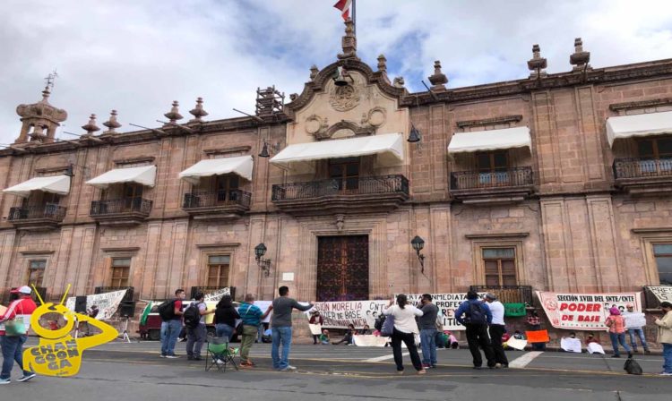 #Morelia Cerrada Circulación En Avenida Madero Por Manifestación