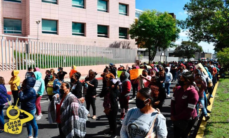 #Morelia Marcha Del FNLS Llega A Av. Madero