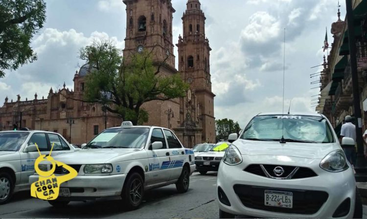 #Morelia Persiste Bloqueo De Transportistas En Centro Histórico