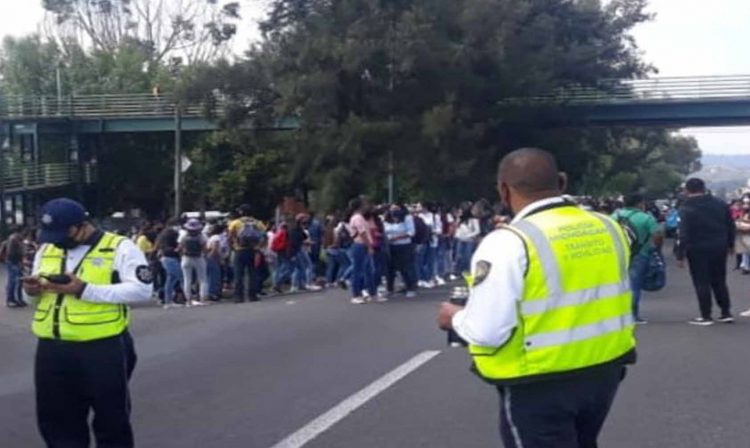 Normalistas Se Manifiestan En La Huerta, Vienen Pal´ Centro