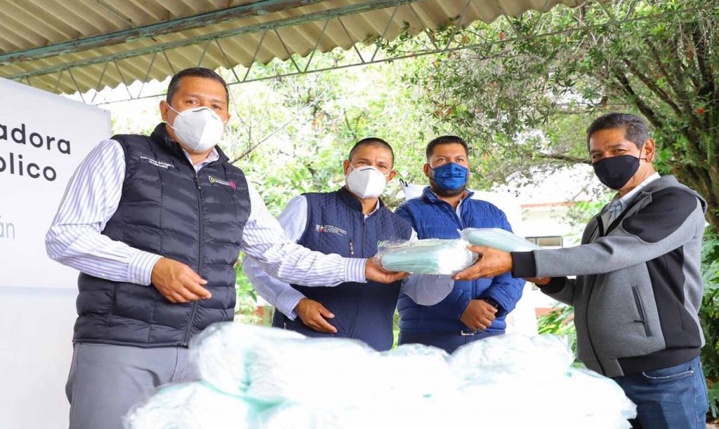 No Hay Pretextos, Sedesoh Regala Cubrebocas Y Dispensadores De Gel Antibacterial A Transportistas De Morelia