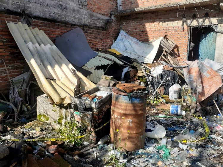 Toneladas de basura en casa del Realito 