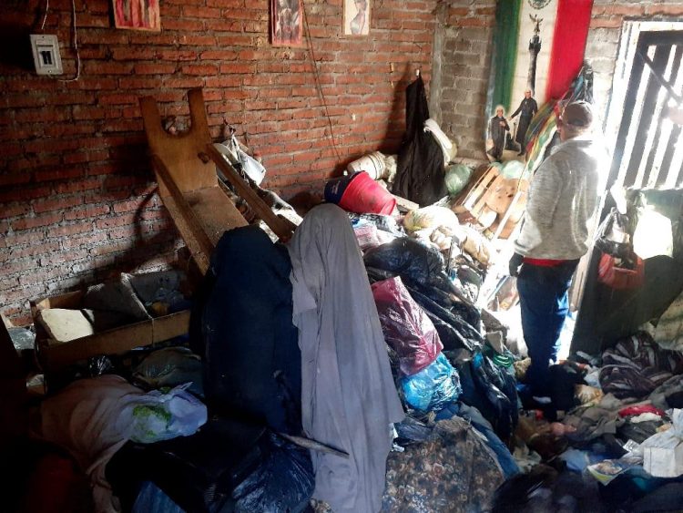 Toneladas de basura en casa del Realito 