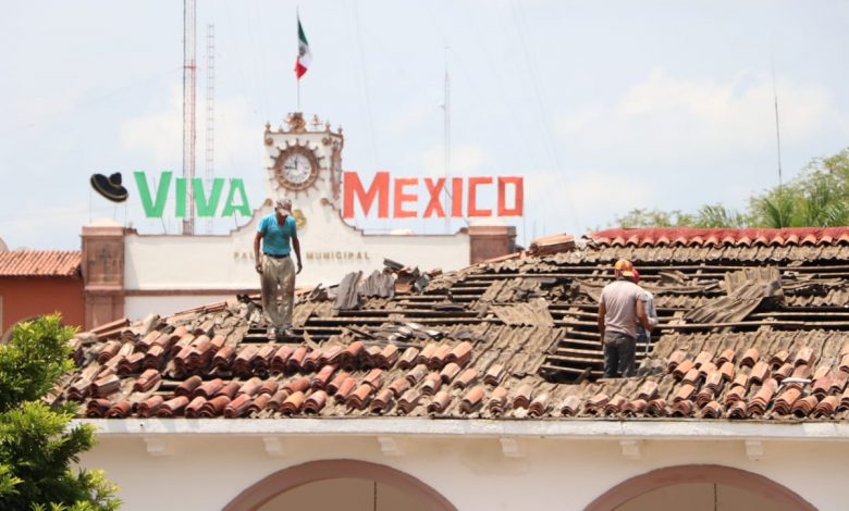 Tunean Edificios Públicos En Apatzingán