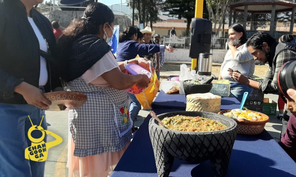 molcajete metate mas grandes del mundo San Nicolás de los Ranchos puebla  Primera Feria del Maíz 2018 - El Sol de México