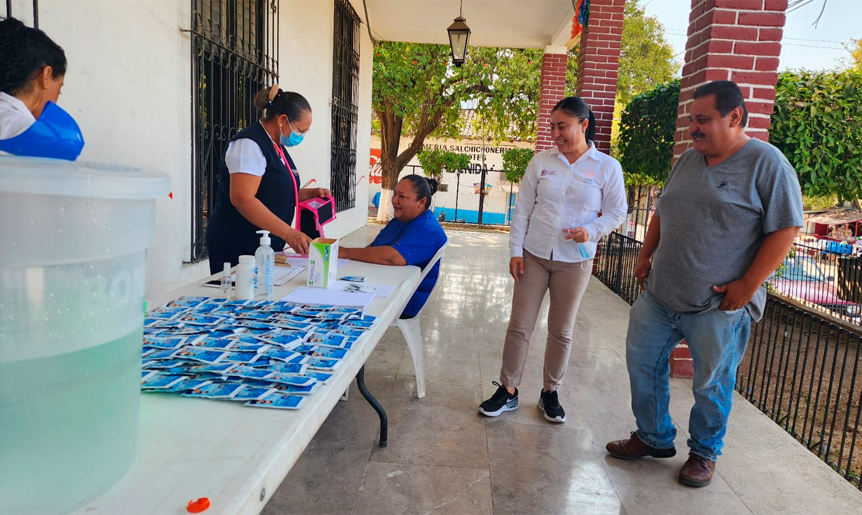 Michoacán Secretaría De Salud Previene La Deshidratación Ante La Ola De Calor En Huetamo 4246